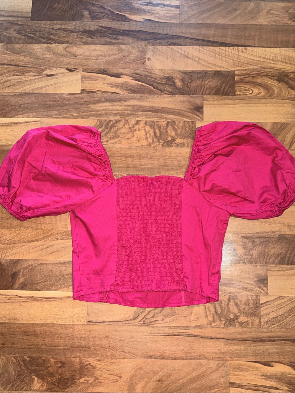 Francesca's Collections Fuchsia Smocked Crop Top - Picture 3 of 3